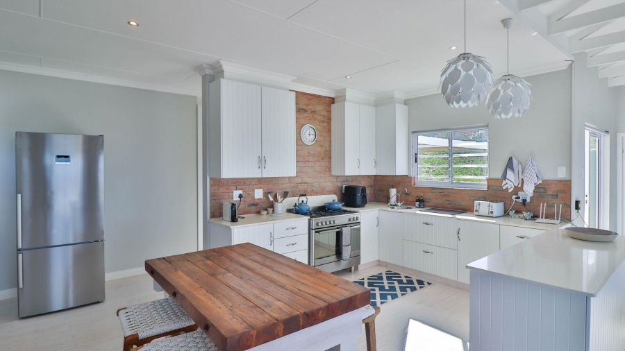 3 Bedroom Property for Sale in Dana Bay Western Cape